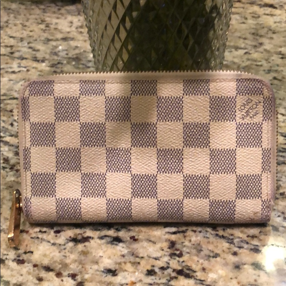 Louis Vuitton Wallet